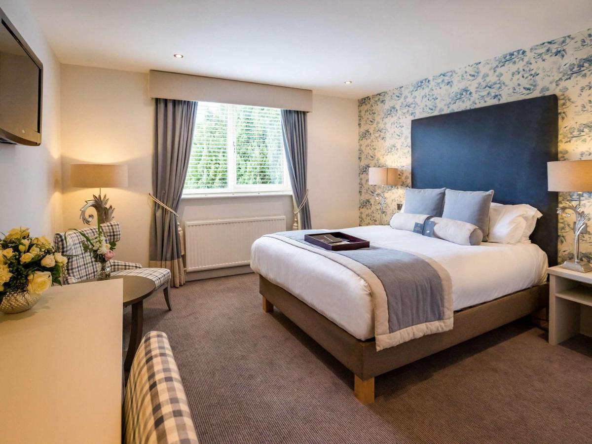 Worldhotels Distinctive Woughton House Hotel Милтън Кейнс Екстериор снимка