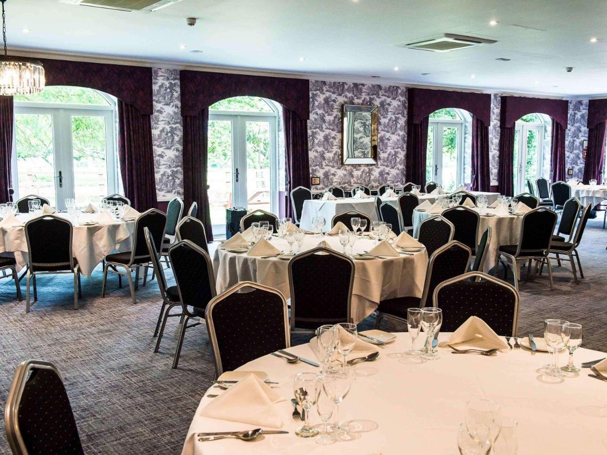 Worldhotels Distinctive Woughton House Hotel Милтън Кейнс Екстериор снимка